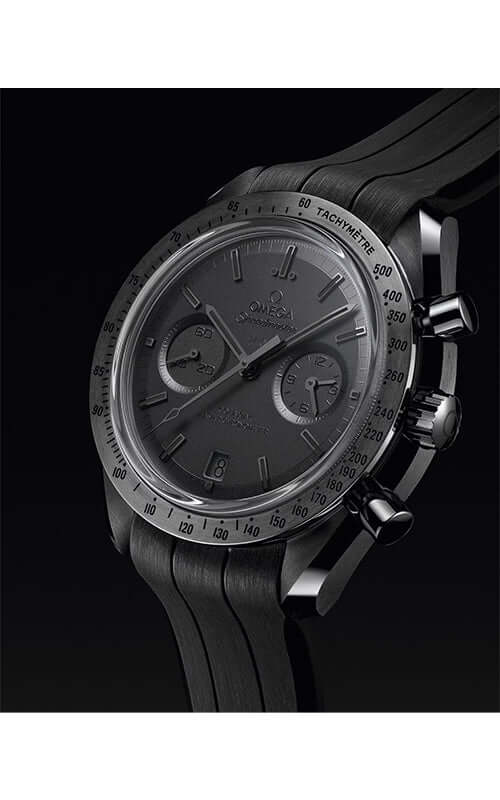 Black wristwatch with detailed face on a black background

Omega Speedmaster Dark Side of the Moon 310.92.44.51.01.005 Bandiera Jewellers