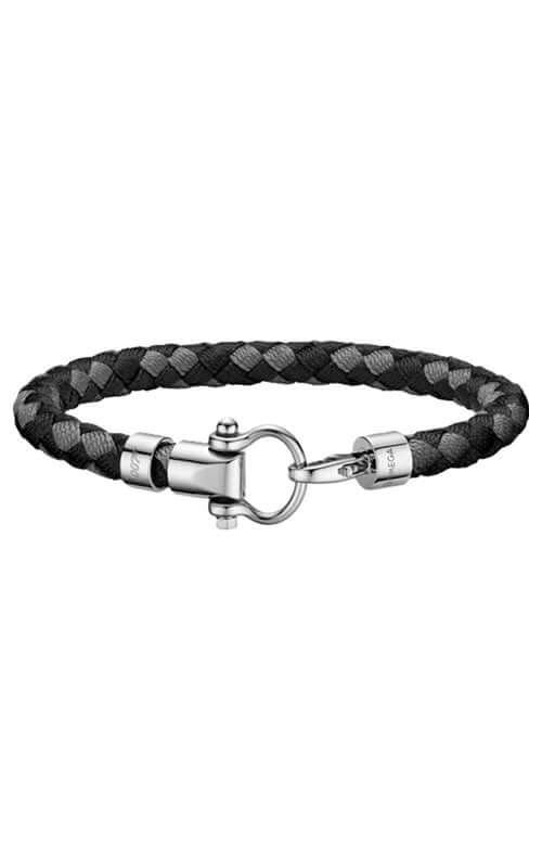 Black braided leather bracelet with silver clasp on a white background

Omega Sailing Bracelet 007 Edition BA02CW00003R Bandiera Jewellers