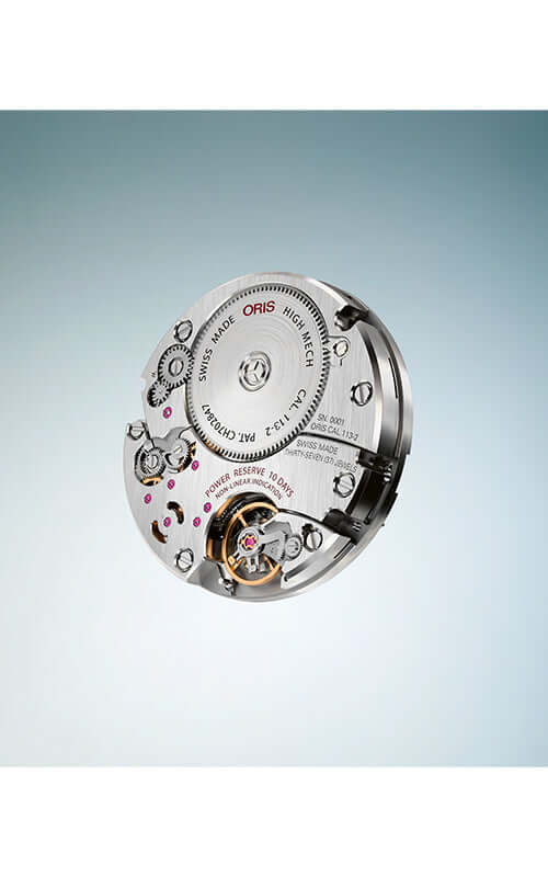 Close-up of a mechanical watch movement on a light blue background

Oris Big Crown Calibre 113 01 113 7800 4057-07 8 21 06 Bandiera Jewellers