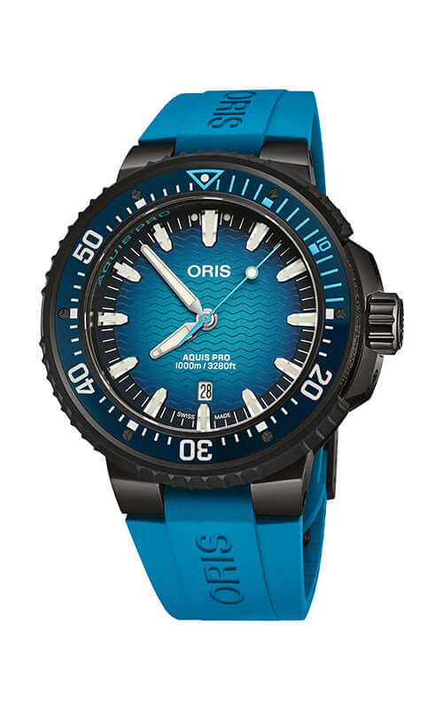 Blue Oris watch with a white face on a white background

Oris Aquis Pro 1000m 01 733 7801 7255-Set Bandiera Jewellers