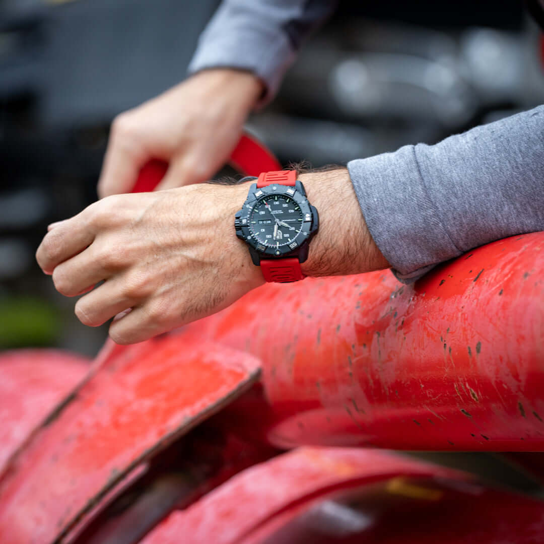 Master Carbon SEAL Automatic, 45MM - 3875