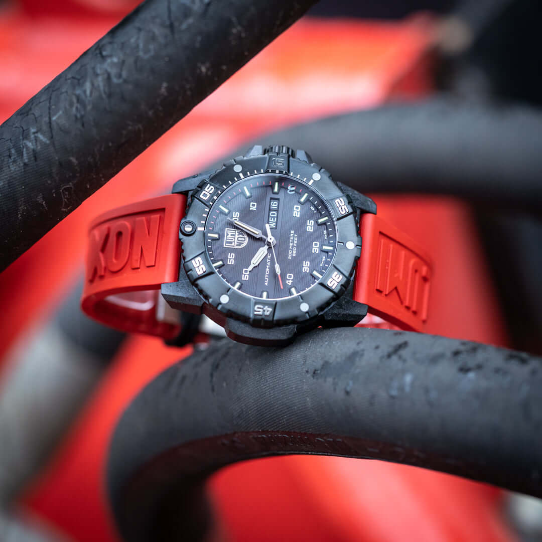 Master Carbon SEAL Automatic, 45MM - 3875