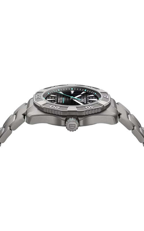 TAG Heuer Aquaracer Professional 200 Solargraph WBP1184.BF0008 Bandiera Jewellers