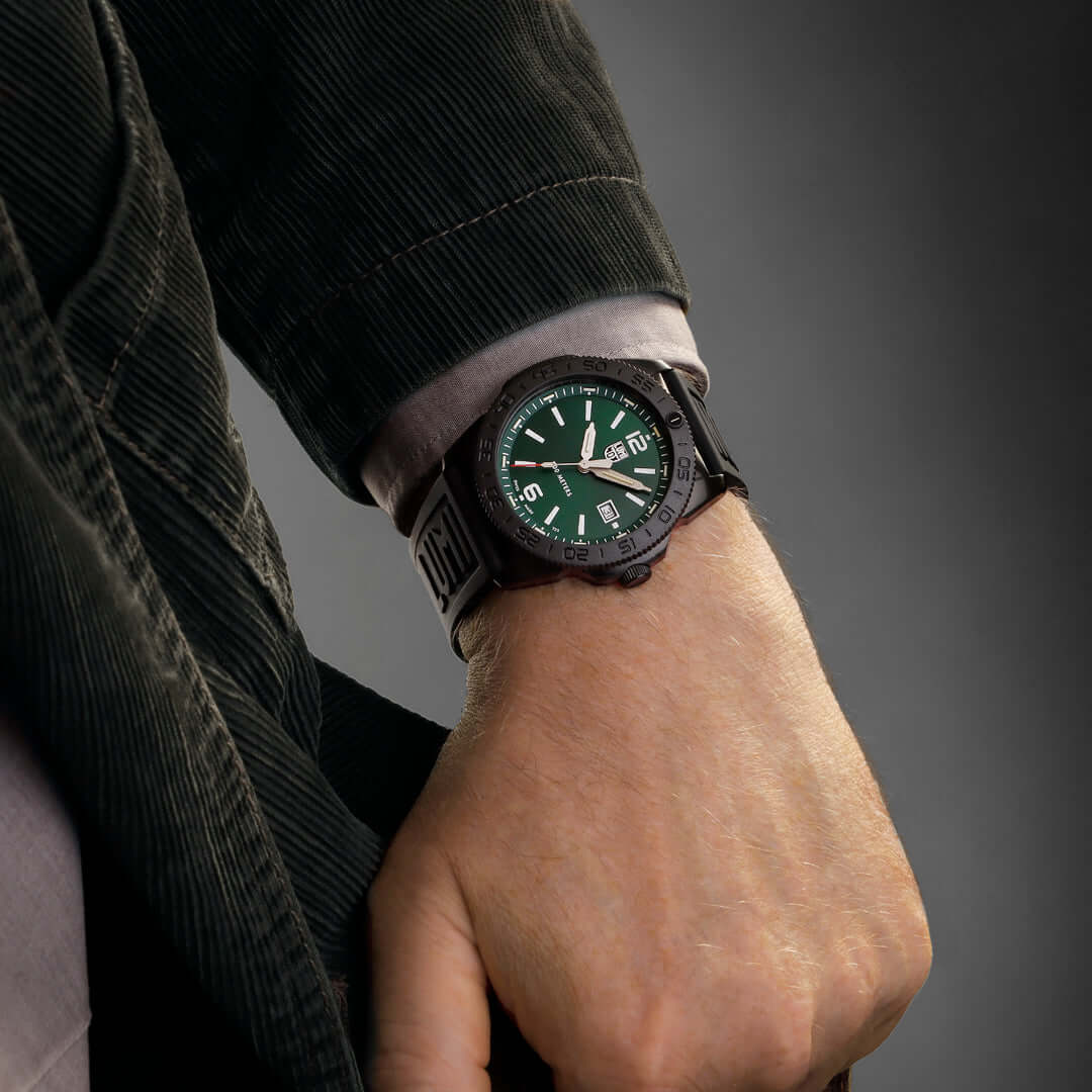 Pacific Diver, 44MM - 3137.B