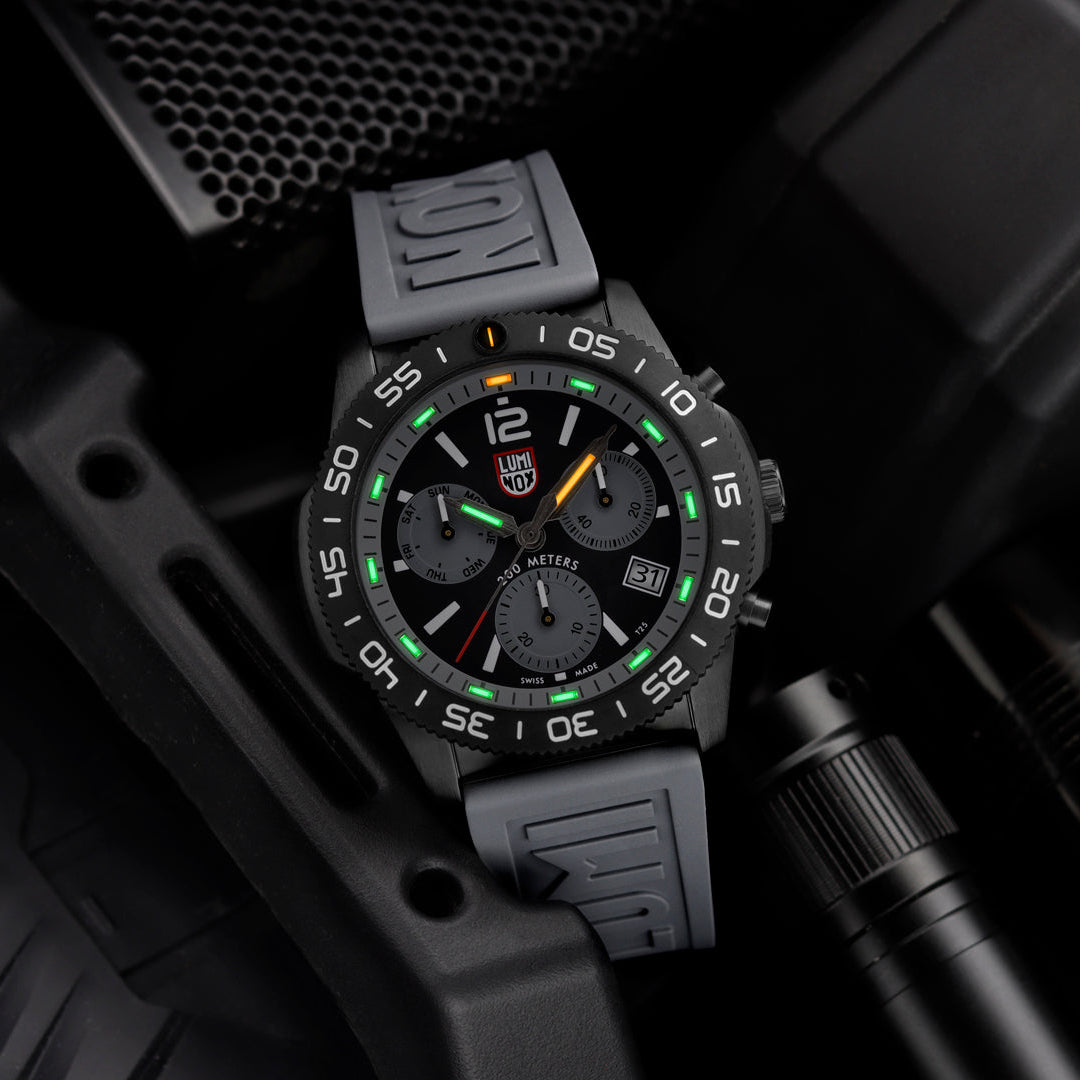 Pacific Diver Chronograph, 44MM - 3148