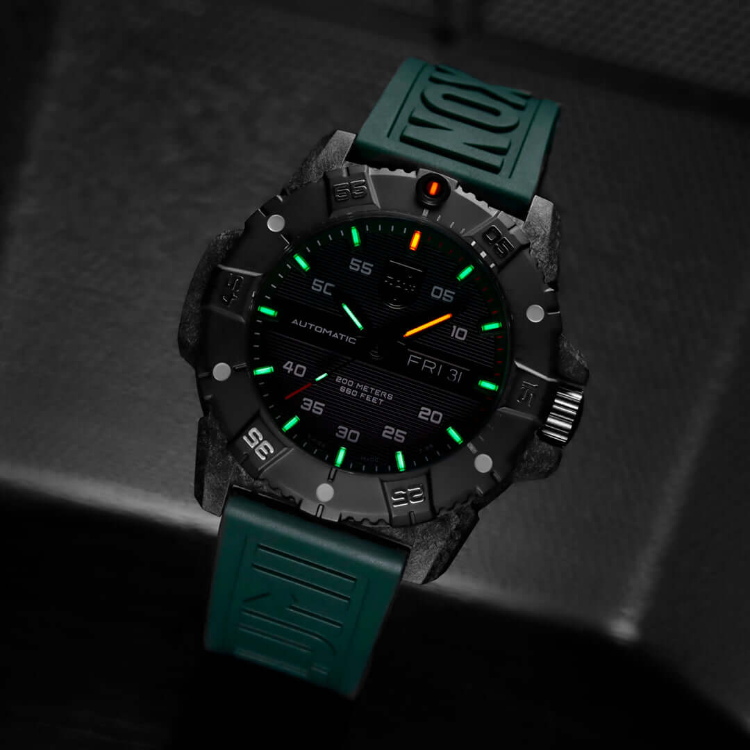 Master Carbon SEAL Automatic, 45MM - 3877