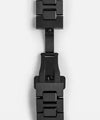 Close-up of a black metal bracelet on a light gray background

Bell & Ross BR-05 Black Ceramic BR05A-BL-CE/SCE Bandiera Jewellers