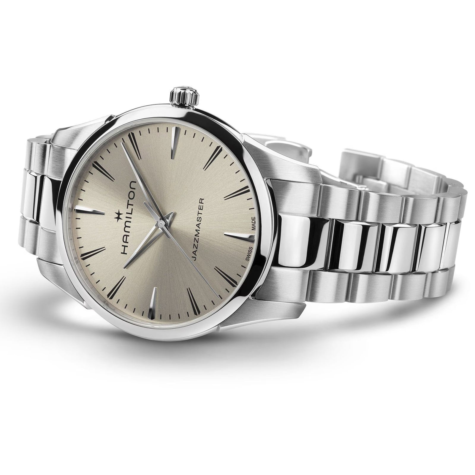 Silver Hamilton watch with a metallic band on a white background

Hamilton Jazzmaster Quartz 40mm H32461121 Bandiera Jewellers