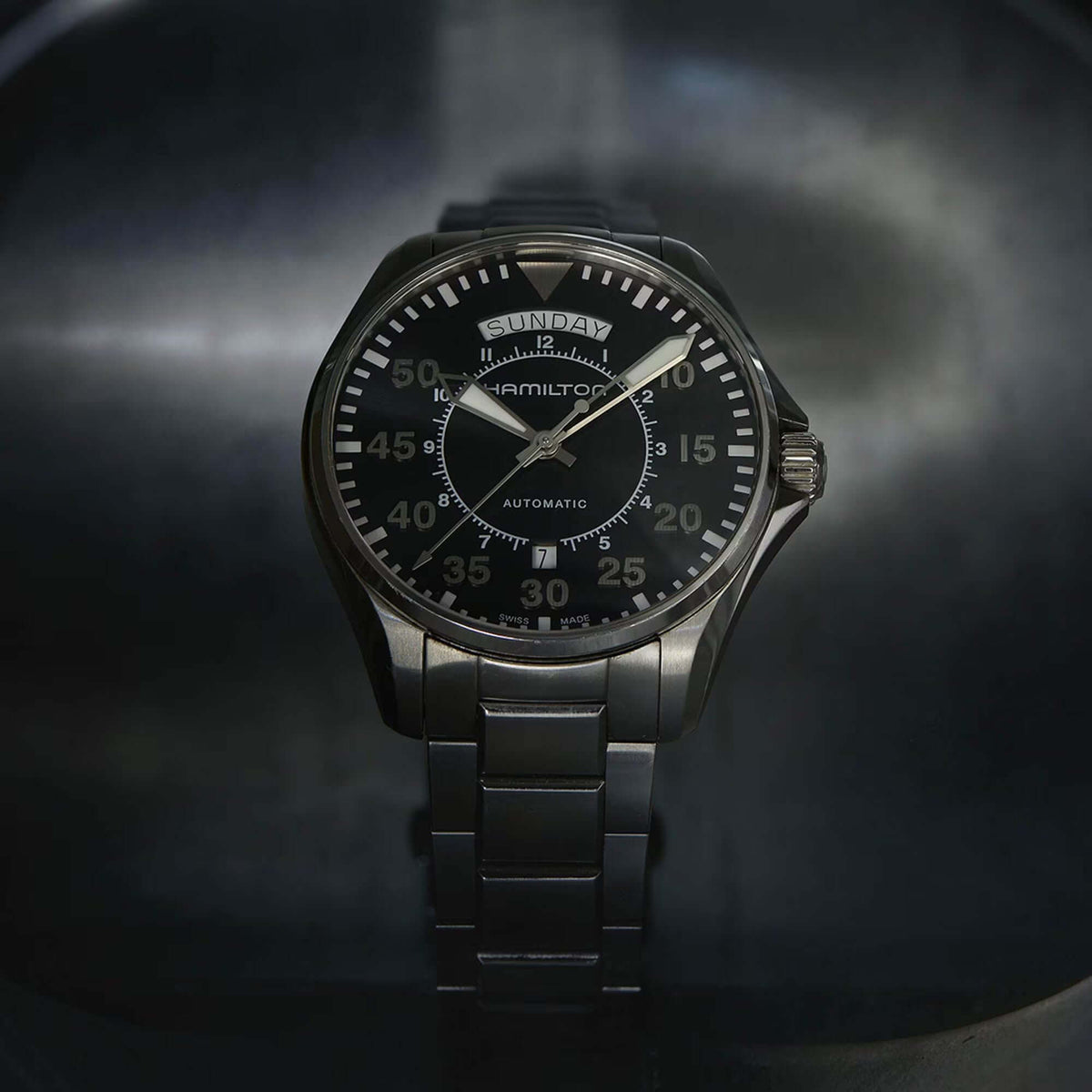 Hamilton Khaki Aviation Day Date H64615135 / Bandiera Jewellers