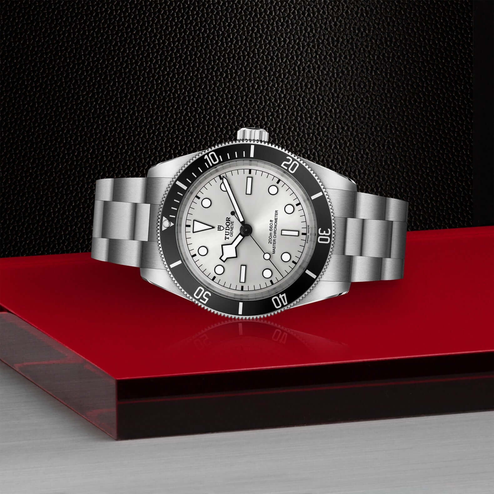 TUDOR Black Bay 68 M7943A1A0NU-0002 Bandiera Jewellers