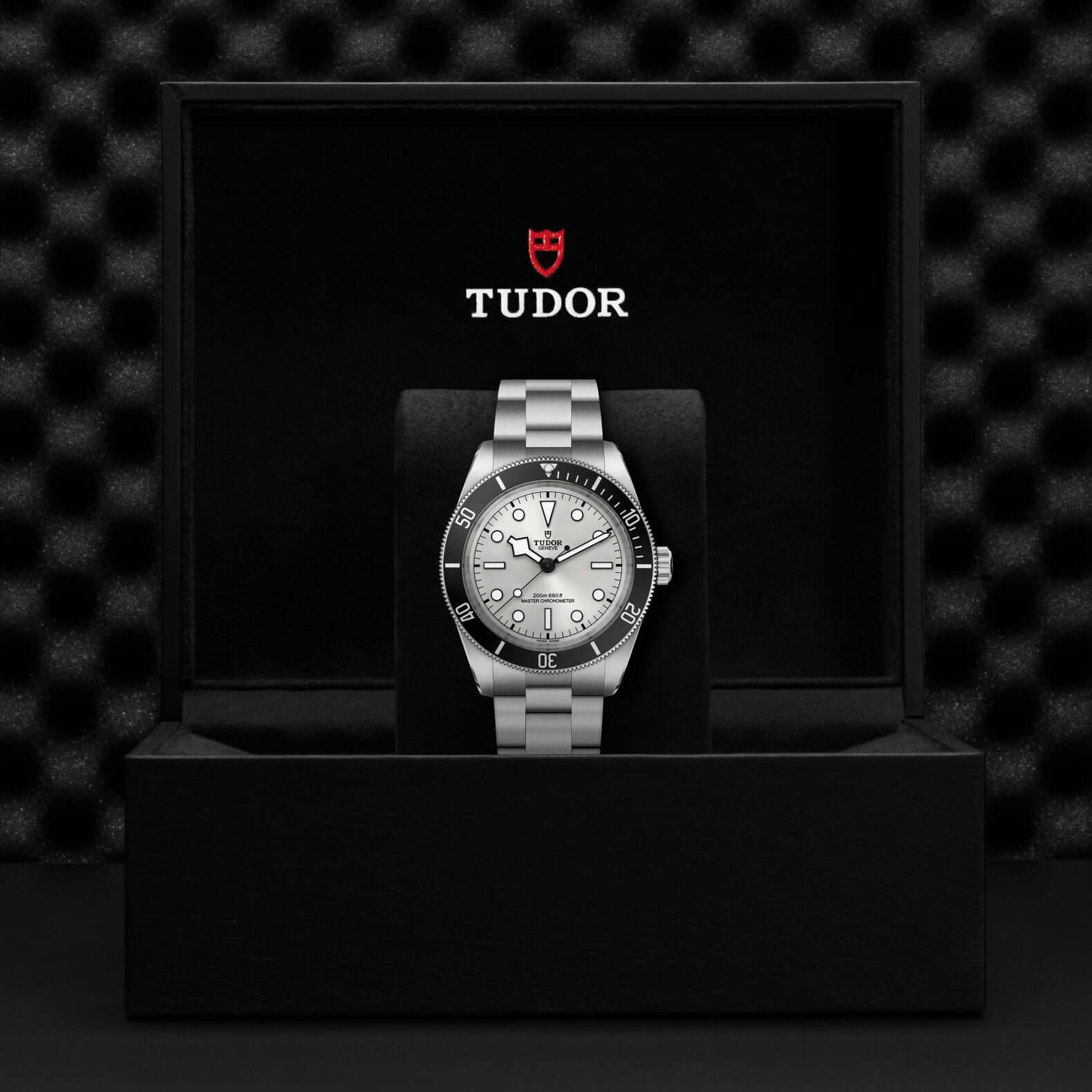 TUDOR Black Bay 68 M7943A1A0NU-0002 Bandiera Jewellers