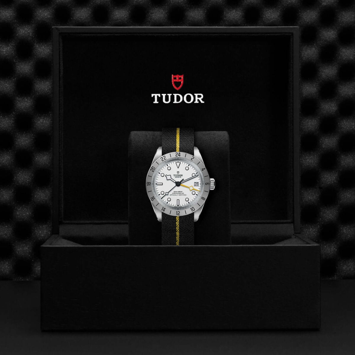 TUDOR Black Bay Pro M79470-0005 Bandiera Jewellers