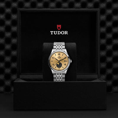 Tudor 1926 Luna M91560-0001 Bandiera Jewellers