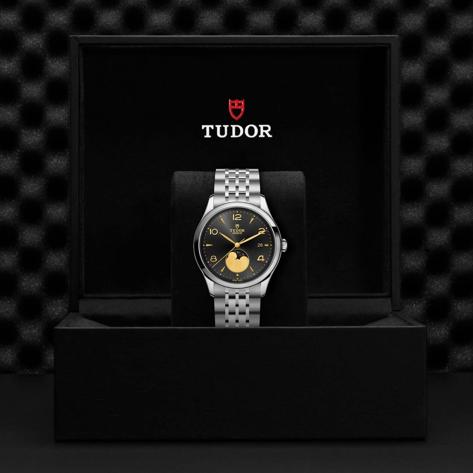 Tudor 1926 Luna M91560-0003 Bandiera Jewellers