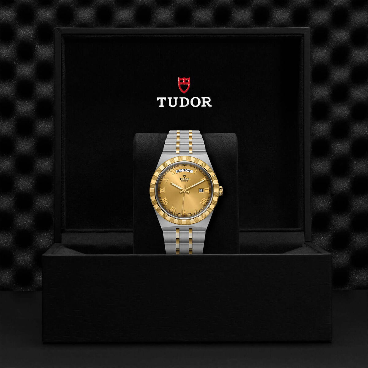 Tudor Royal M28603-0004 at Bandiera Jewellers Vaughan