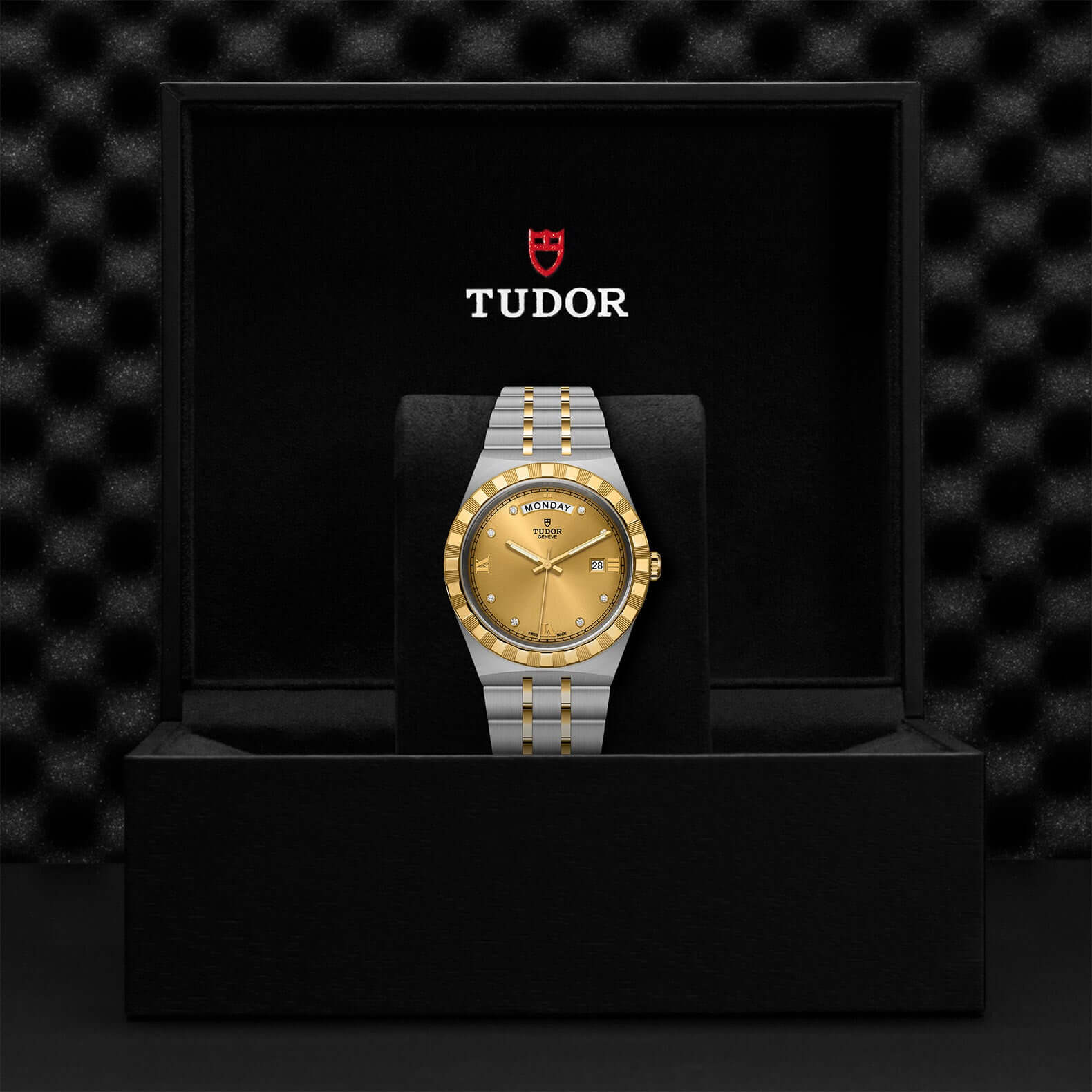 Tudor Royal M28603-0006 at Bandiera Jewellers Vaughan