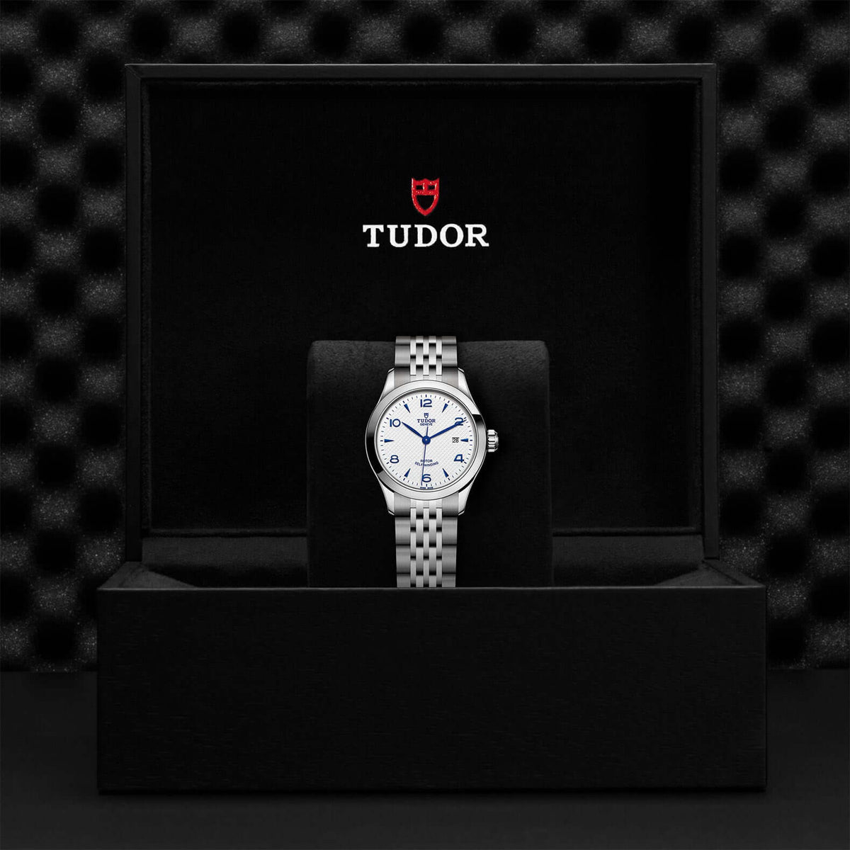 Tudor 1926 M91350-0005 at Bandiera Jewellers Vaughan 
