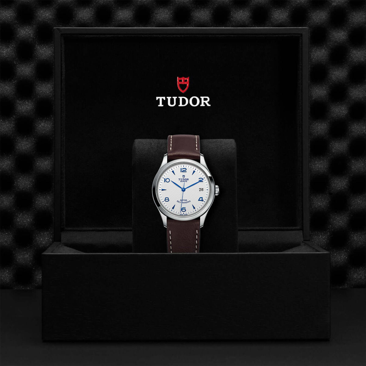 Tudor 1926 M91450-0010 at Bandiera Jewellers Vaughan 