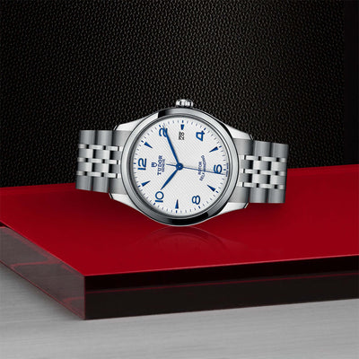 Tudor 1926 M91550-0005 at Bandiera Jewellers Vaughan