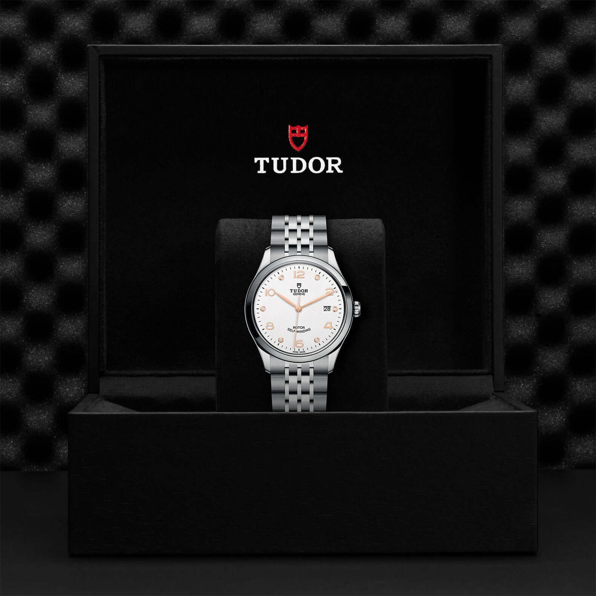 Tudor 1926 M91550-0013 at Bandiera Jewellers Vaughan 